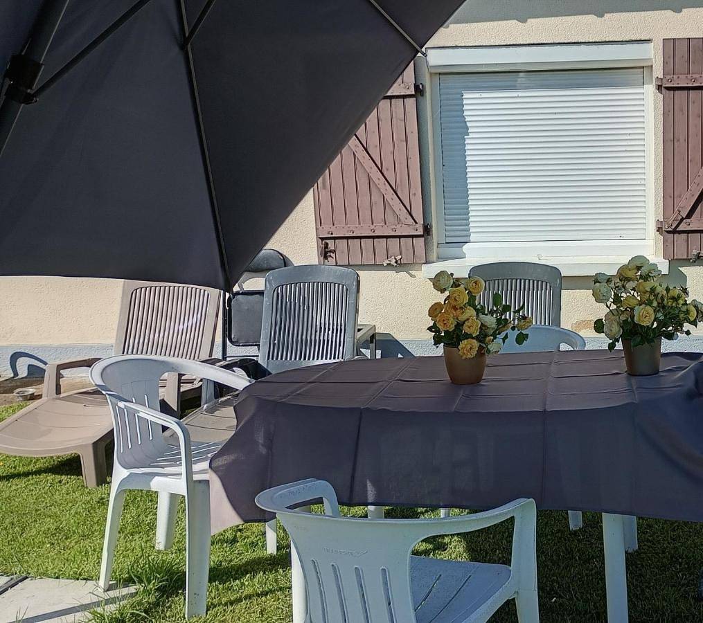 Appartement de vacances entier, Location pour 24h du mans in Arnage, Sarthe
