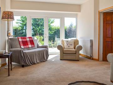 Log Cabin for 8 People in Hunstanton, Norfolk, Photo 2