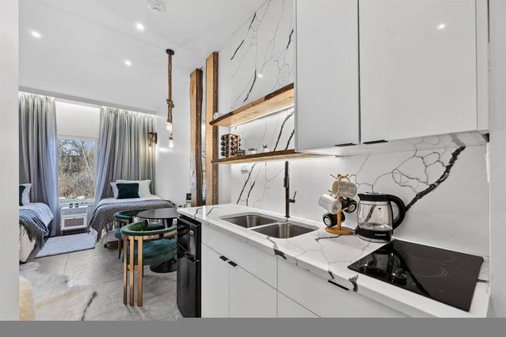 Vacation rental for 2 people, with yard and balcony in Orange County (NY)