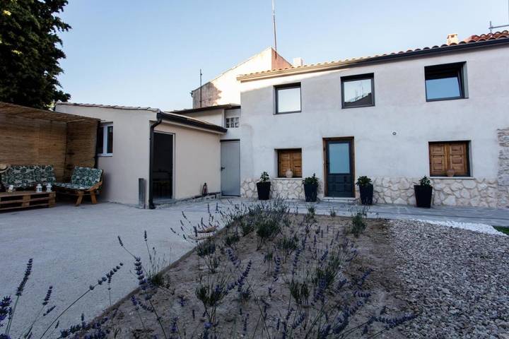 Ferienwohnung für 6 Personen, mit Garten und Pool sowie Ausblick - 1