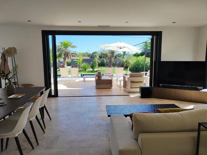 Location de vacances pour 6 personnes, avec jardin et piscine à Saint-Hippolyte-de-Montaigu - 3