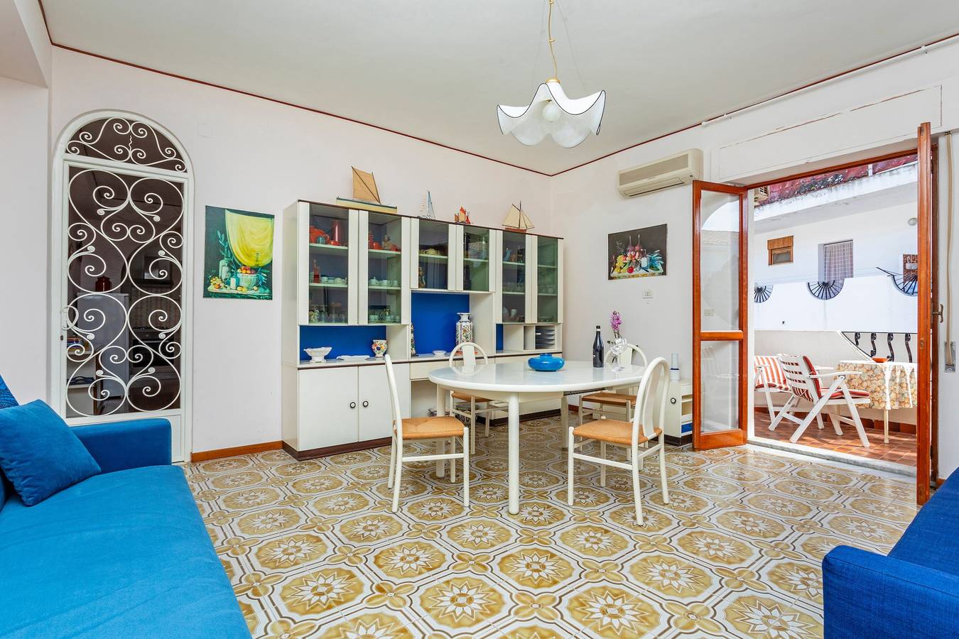 Holiday Home 'La Casa Di Anna' with Balcony, Wi-Fi and Air Conditioning in Recanati på Sicilien, Giardini-Naxos