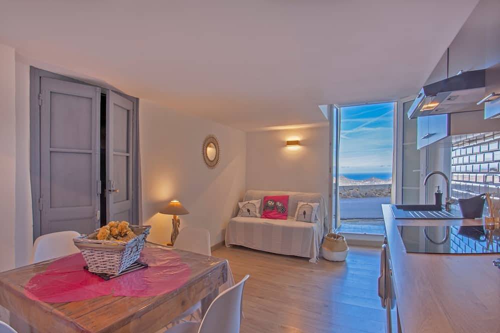 Apartamento entero, Apartamento dúplex de 40 m2 a 10 minutos del mar in Belgodère, Region de Calvi