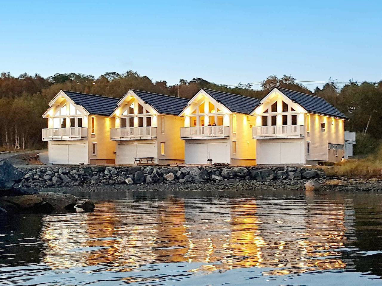 10 person ferie hjemme i Brattvåg in Haram, Nordlige Fjord-Norge