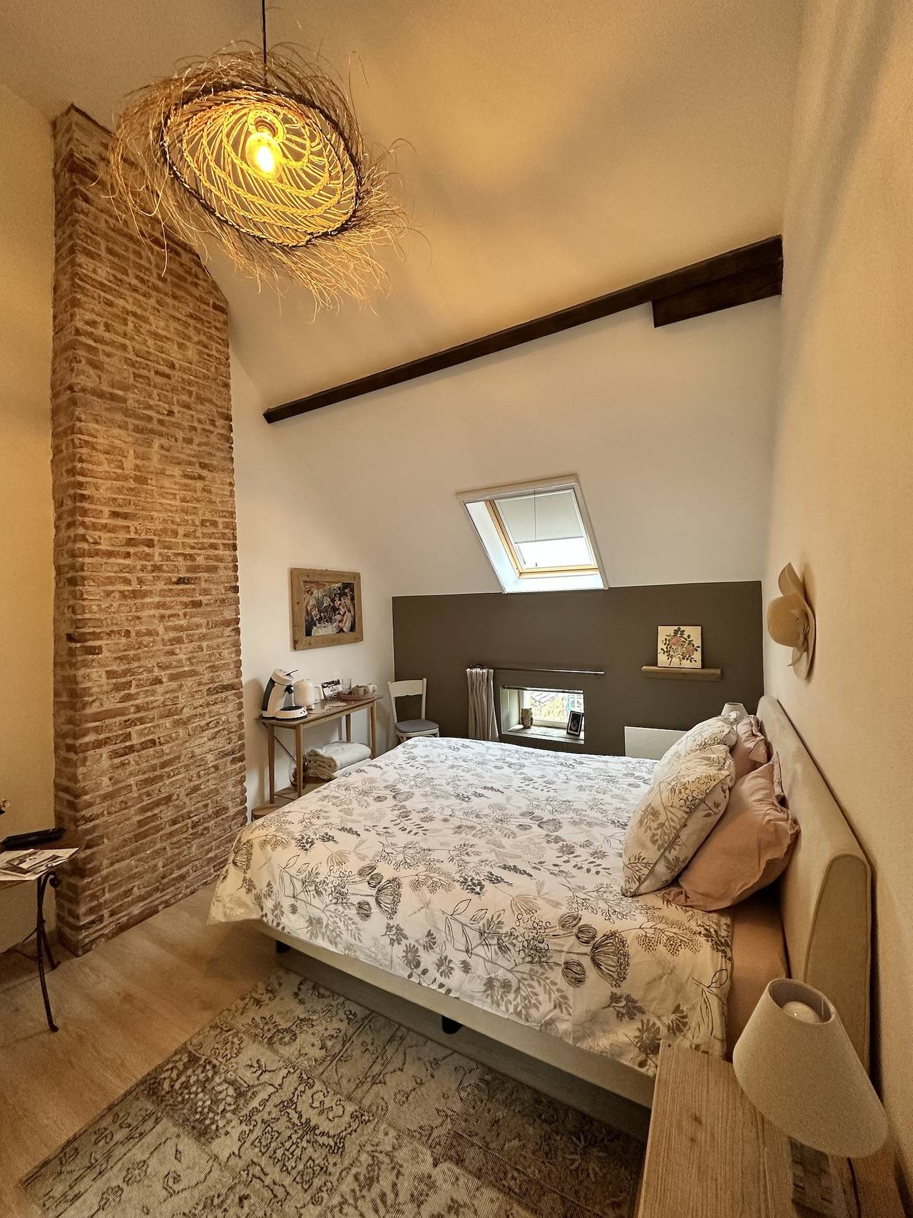 Maison Balady - Chambre Rose in Bellenaves, Région de Montluçon