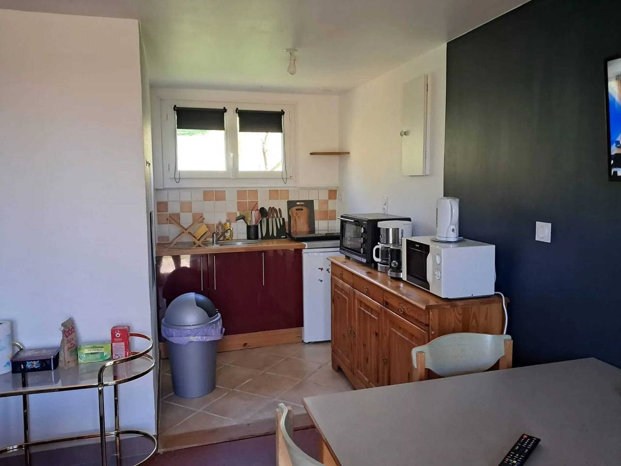 Studio entier, Studio charmant à Treignac avec terrasse de 22 m² in Treignac, Région de Tulle