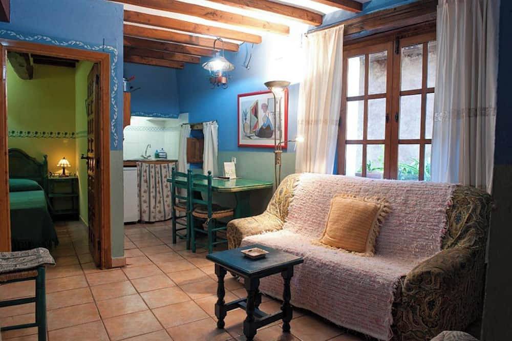 Entire apartment, Homerez - Apt Robledillo de Gata in Robledillo de Gata, Sierra de Gata