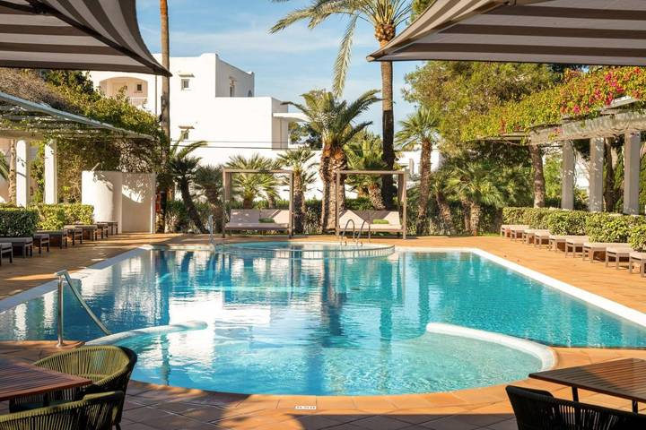 Hotel für 2 Personen, mit Whirlpool und Terrasse sowie Garten und Kinderpool