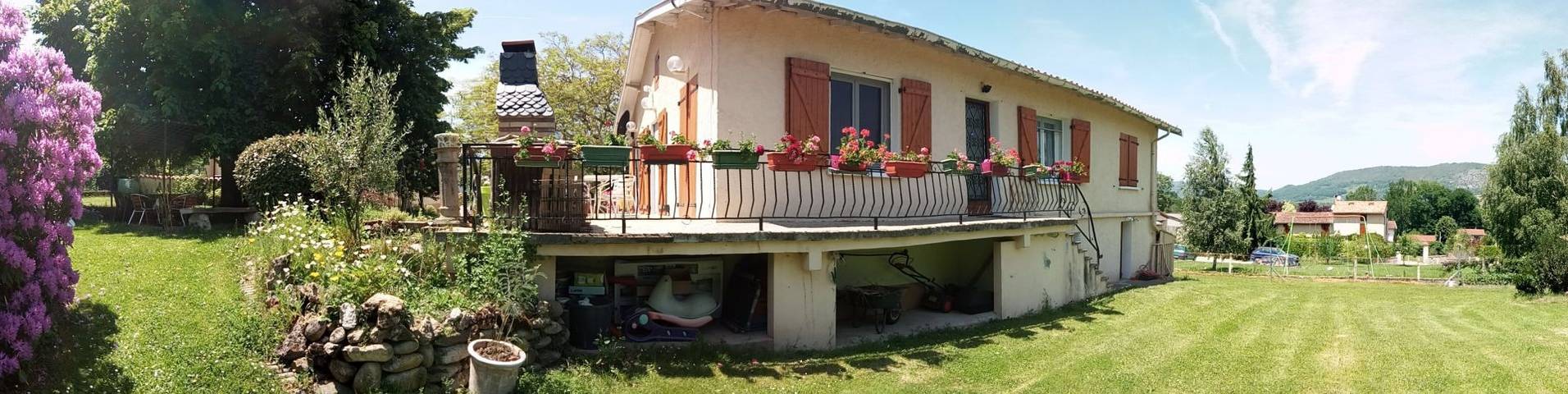 Gîte pour 7 personnes, avec balcon et jardin