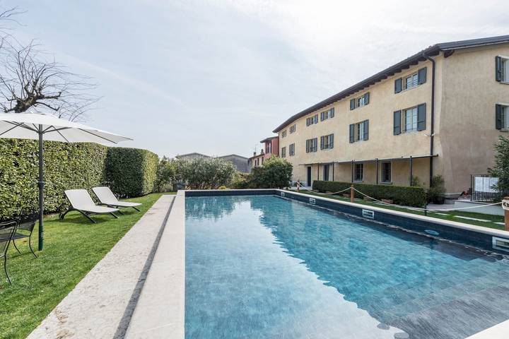Ferienwohnung für 4 Personen, mit Garten, mit Haustier in San Felice del Benaco