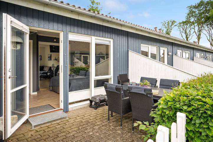 Ferielejlighed for 4 personer, med Terrasse i Bogense