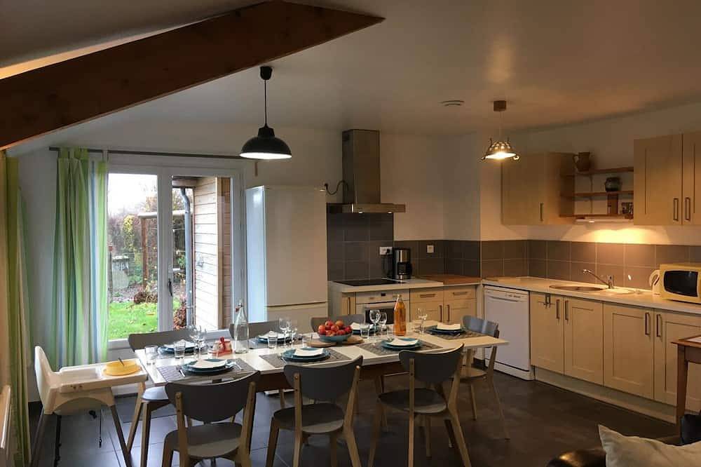 Gîte paisible à la frontière belge - 7 pers. in Saint-Waast, Avesnes-sur-Helpe