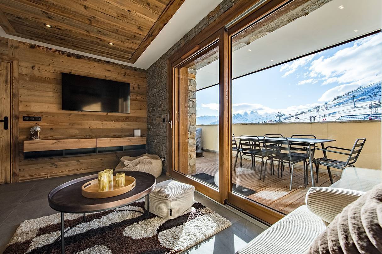 Apartamento vacacional entero, Apartment for 6/8 people with jacuzzi in a new residence on the slopes in La Toussuire, Fontcouverte-la Toussuire