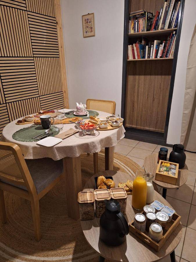 Chambre d’hôte pour 2 personnes, avec jardin ainsi que jacuzzi et piscine dans le Gers - 3