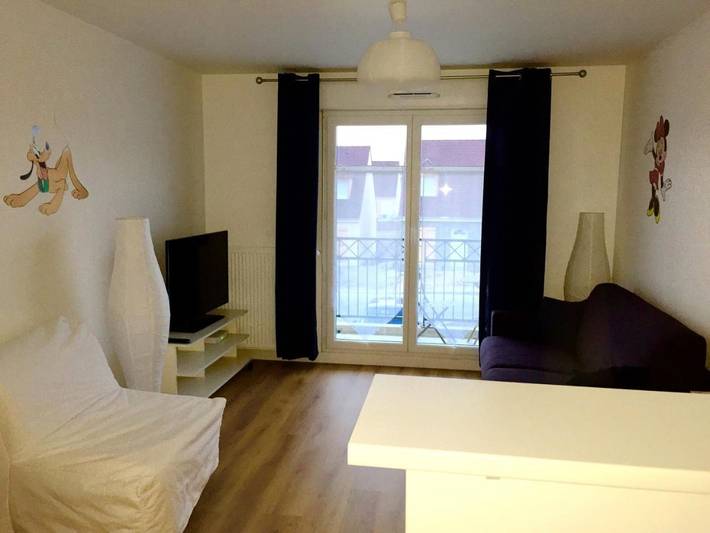 Gîte pour 5 personnes, avec balcon à Quincy-Voisins - 4