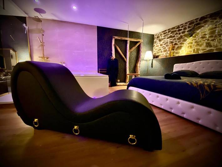 Hôtel pour 4 personnes, avec Jacuzzi et Terrasse