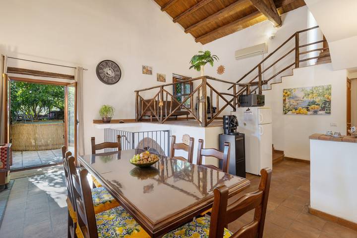 Villa 'La Dimora Del Grifo' in Mascalucia, Catania e dintorni
