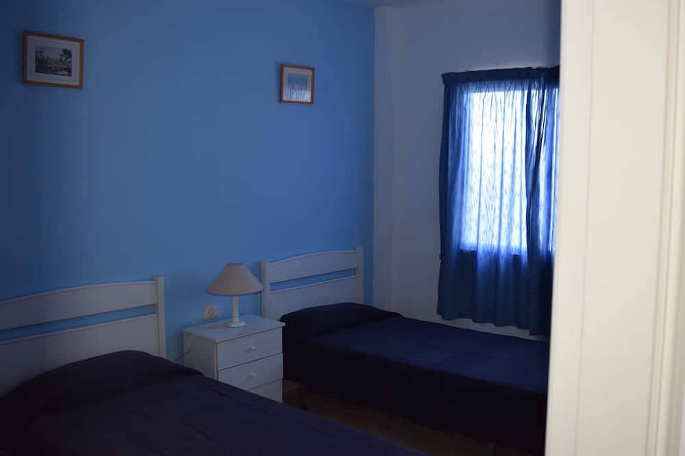 Ganze Wohnung, Apartment erste Zeile in Puerto Santiago-Los Gigantes mit schöner Aussicht.<br> in Puerto Santiago, Santiago del Teide