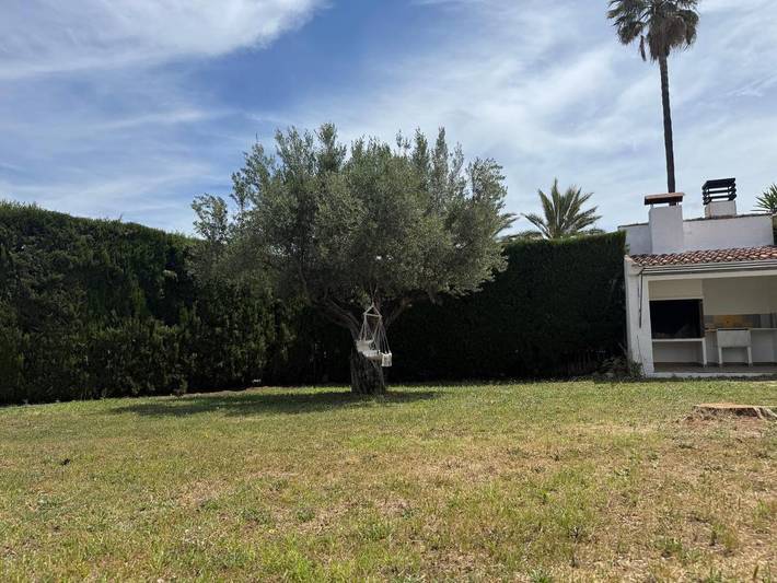 Location de vacances pour 4 personnes, avec vue ainsi que piscine et jardin à Llíria - 2