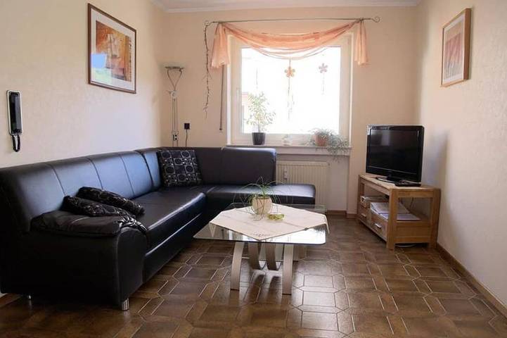 Ferienwohnung für 4 Personen, mit Garten - 1