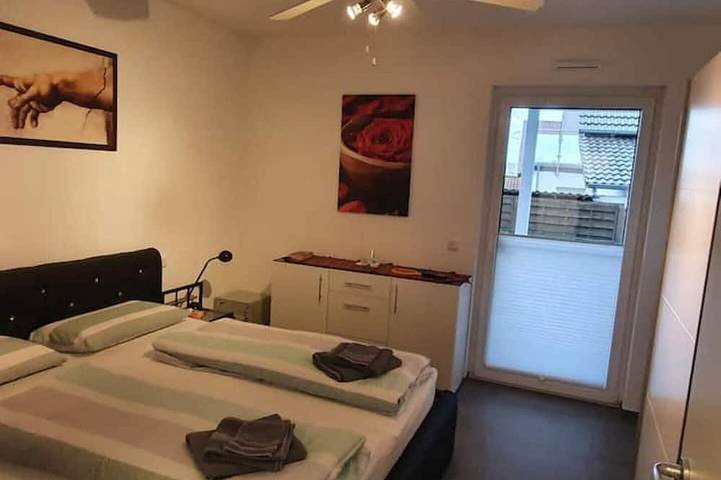 Ganze Wohnung, Großzügige Wohnung mit Terrasse in Landkreis Limburg-Weilburg