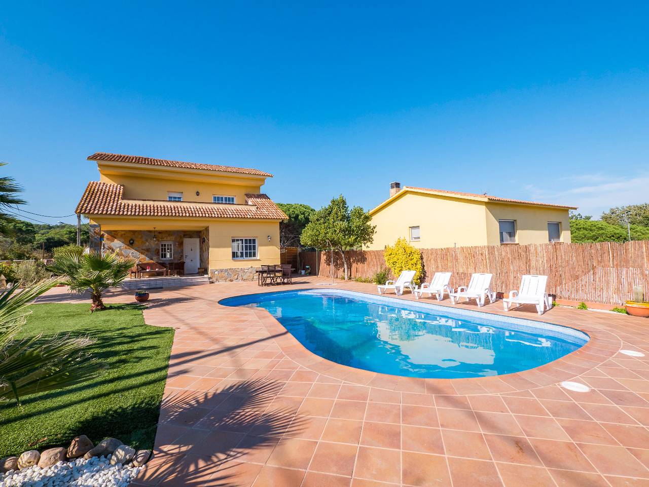 Club Villamar - Admirada in Fogars de la Selva, Provincia de Barcelona