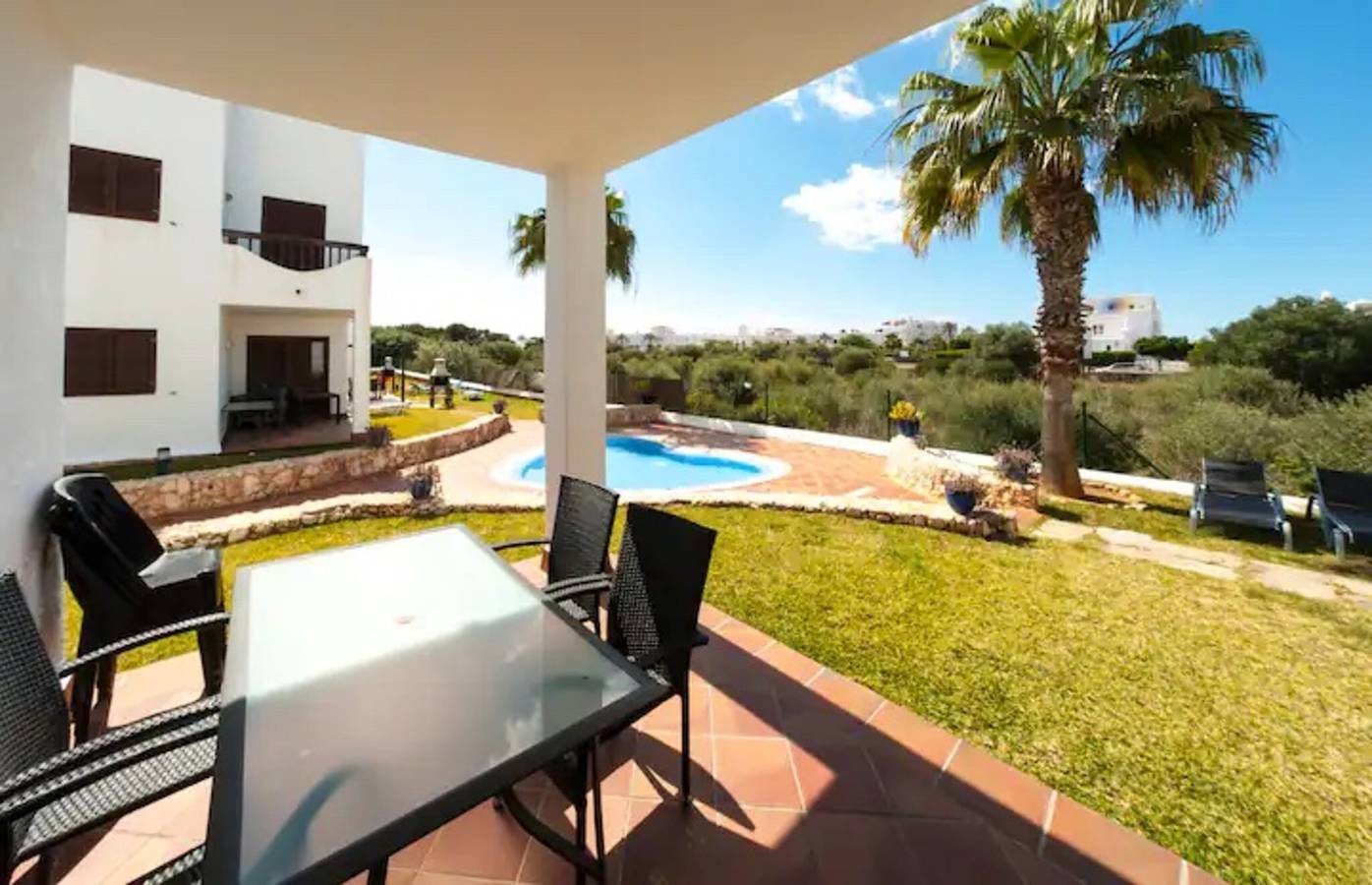 Villa de Férias en Cala d'Or com Piscina Partilhada, Terraço, Jardim & Wi-Fi in Cala Egos, Santanyí