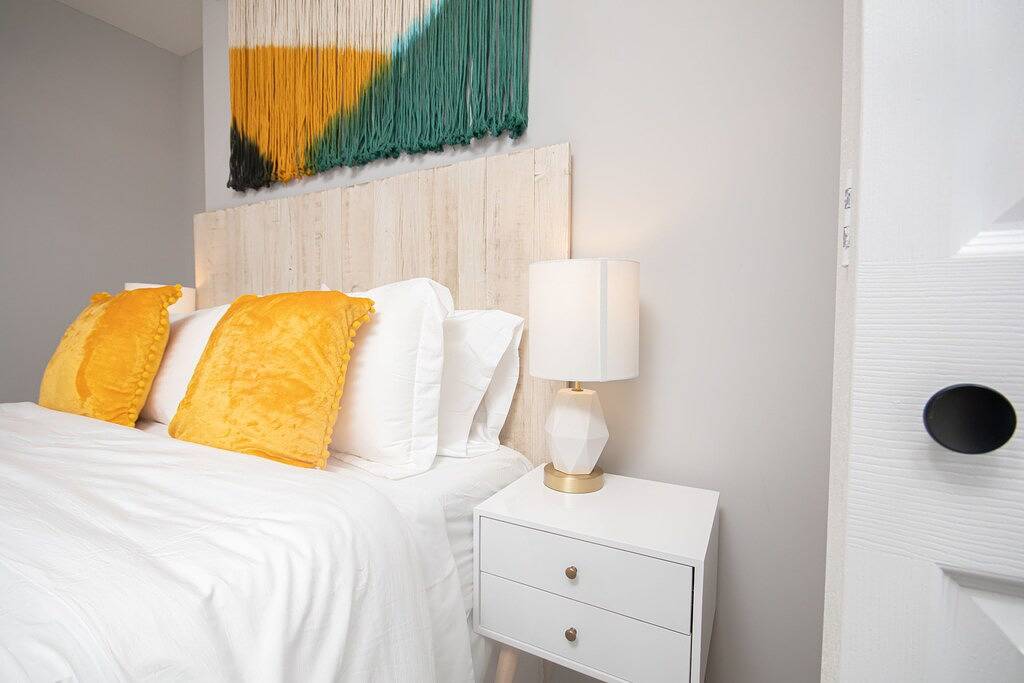 Gorgeous Bungalow Minutes from Airport & Atl in East Point, Fulton County