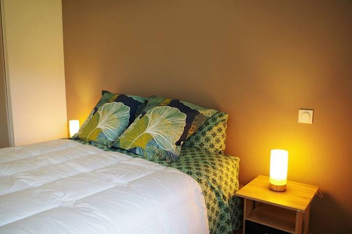 Location de vacances pour 7 personnes, avec jardin à Lugny - 3