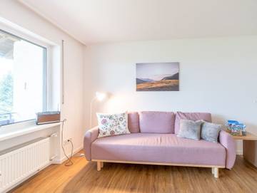 Ferienwohnung für 2 Personen, mit Seeblick und Balkon in Bühl am Alpsee