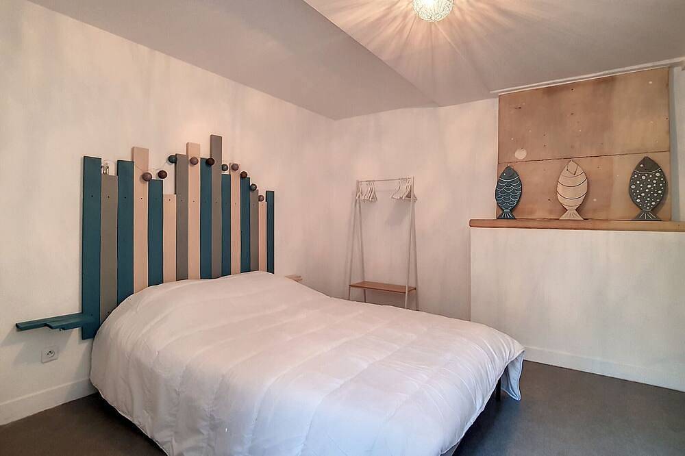Ganze Wohnung, T2 Stadtzentrum Luc-sur-Mer, 30m zum Strand, Wifi, 4 Pers in Luc-sur-Mer, Caen und Umgebung