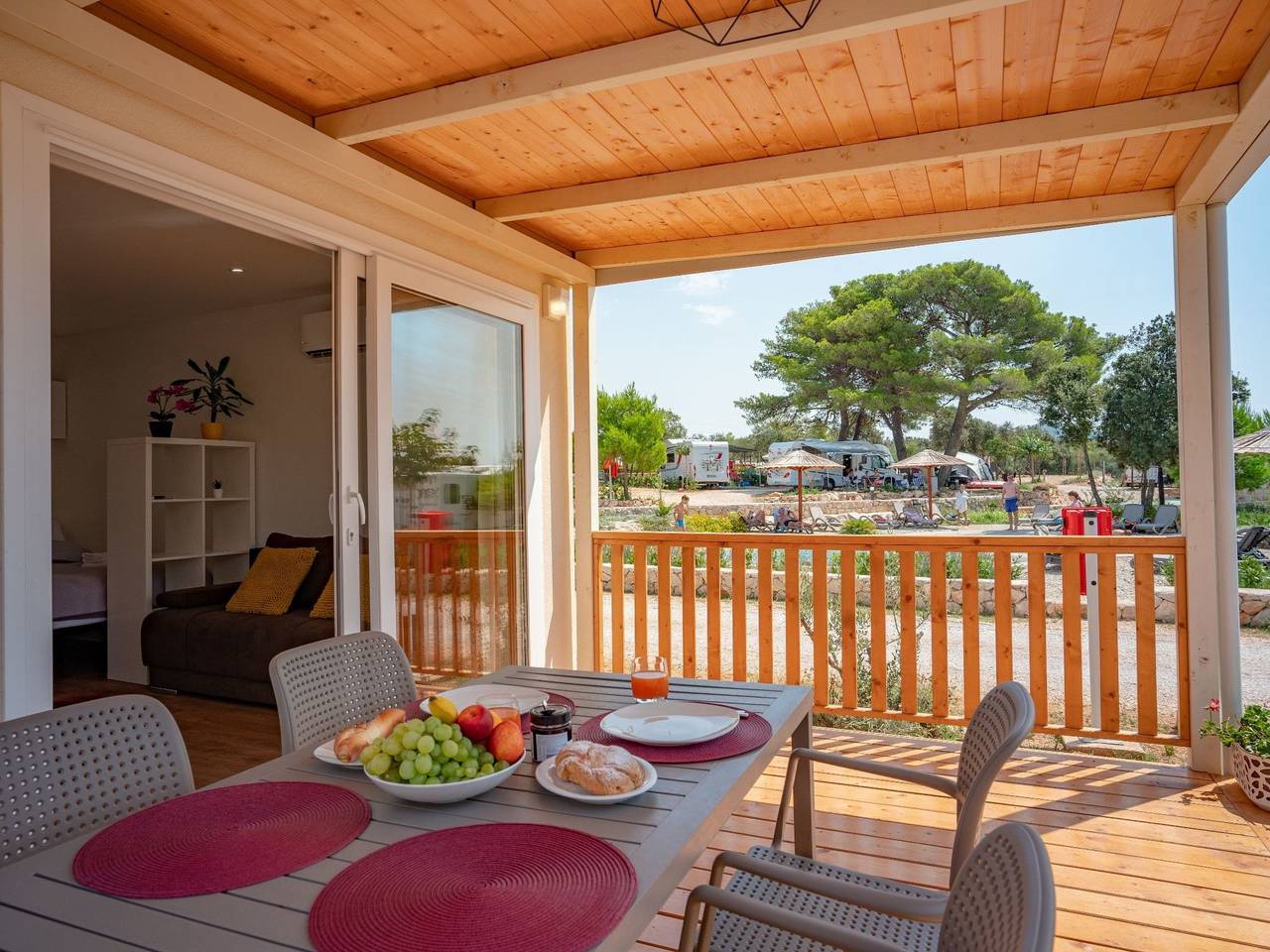 Appartement entier, Mobilheim direkt am Strand in Ugljan, Île d'Ugljan