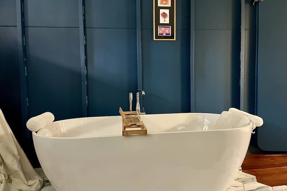 Chambre D'hôte de Charme B&B in Levallois-Perret, Hauts-de-Seine