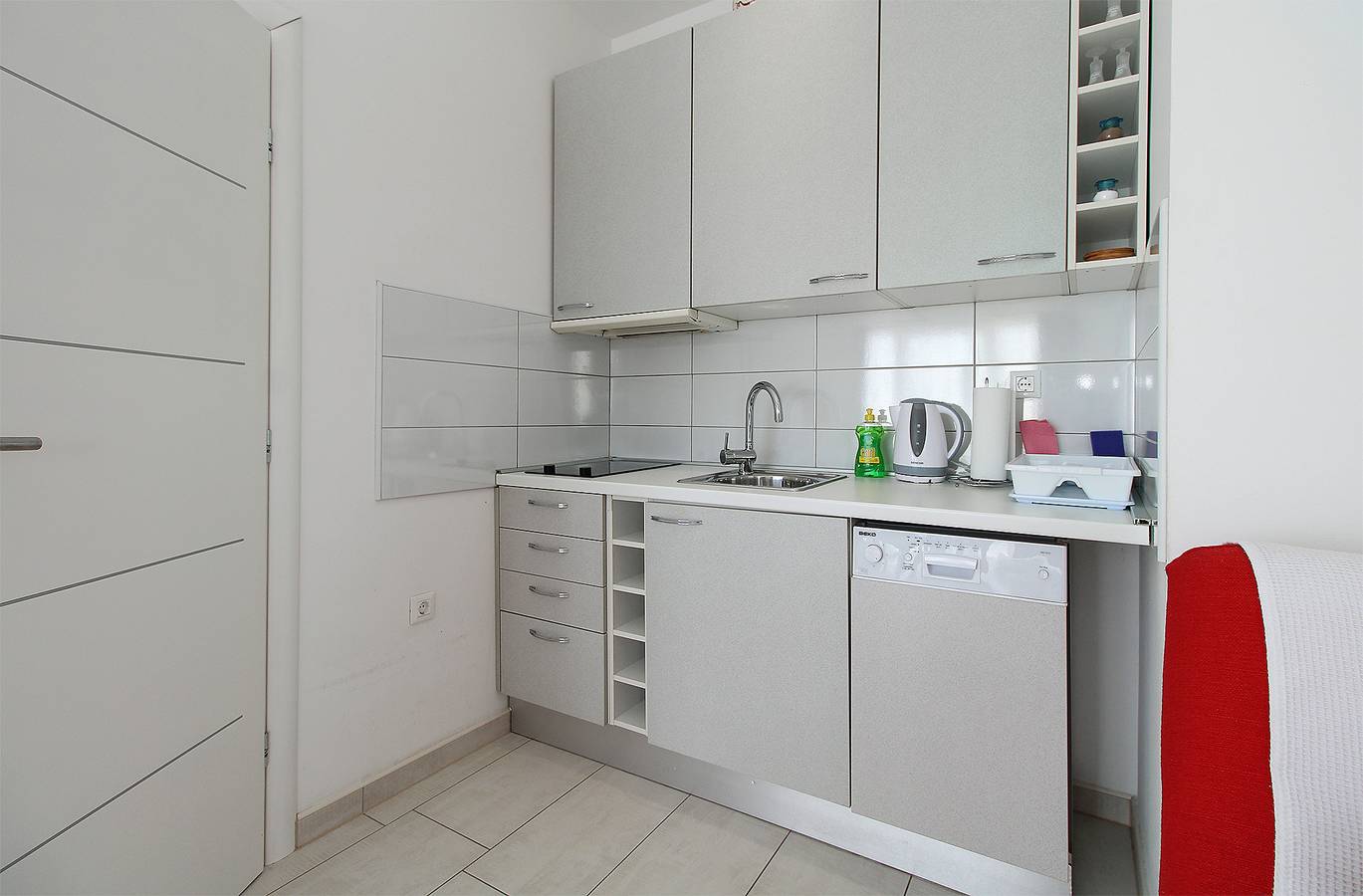 Ganze Wohnung, Ferienwohnung für 2 Personen mit Terrasse in Pula-Medulin, Pula