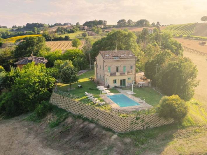Villa mit privatem Pool und unglaublicher Aussicht in Montedinove, Provincia di Ascoli Piceno