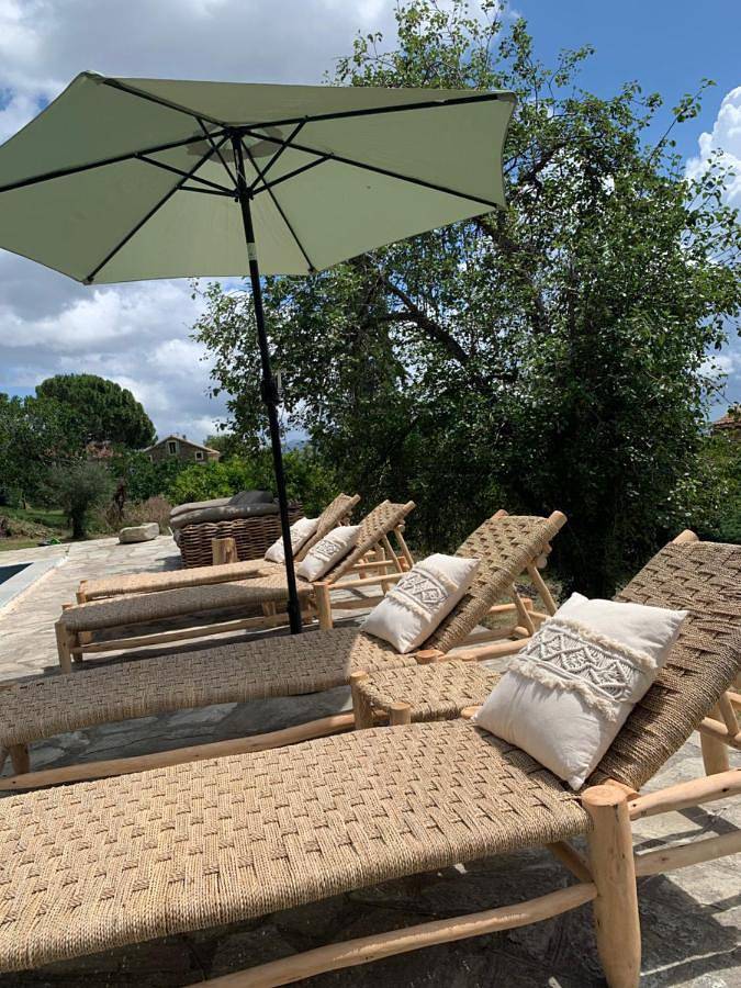 Location de vacances pour 4 personnes, avec piscine et vue ainsi que jardin et terrasse à Santo-Pietro-di-Tenda - 2
