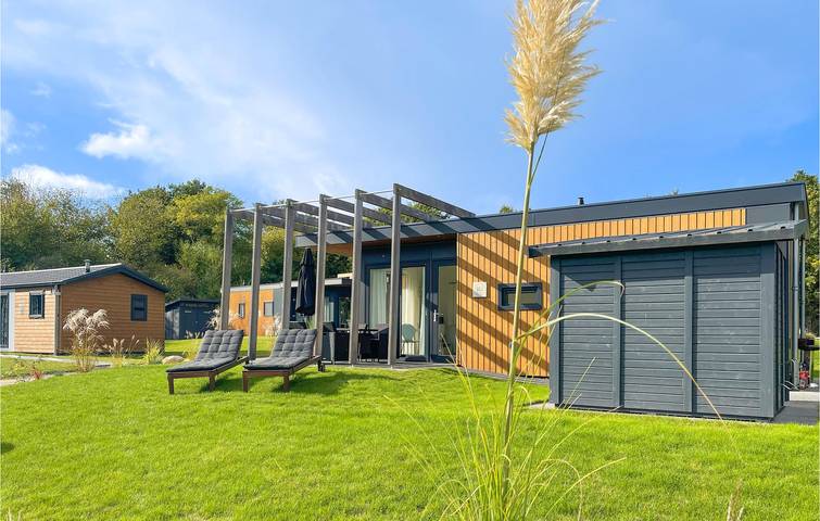 Ferienhaus für 4 Personen, mit Terrasse und Garten in Süsel