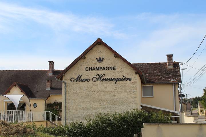 Habitación 'Chez Le Vigneron - Chardonnay' con spa in Avirey-Lingey, Aube (desambiguación)