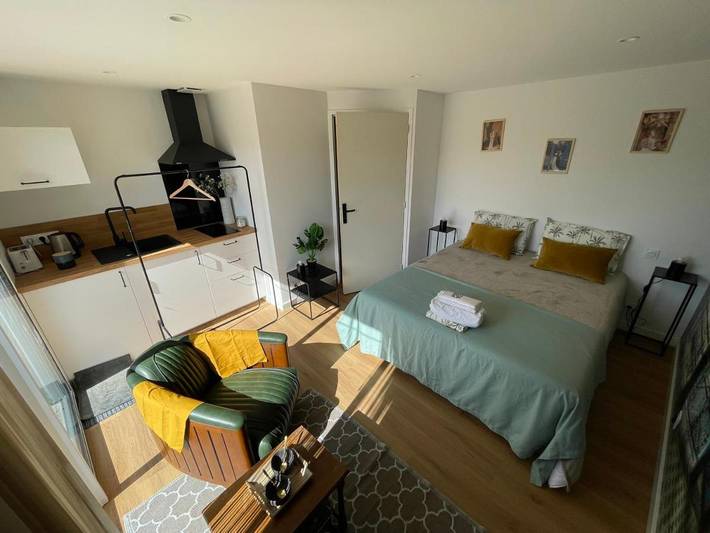 Location de vacances pour 2 personnes, avec vue et jardin dans Chemillé-en-Anjou - 3