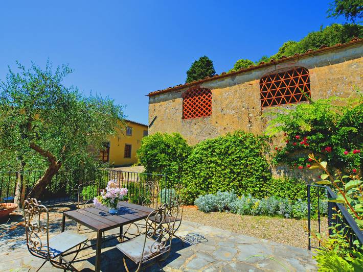 Location de vacances pour 12 personnes, avec vue ainsi que balcon et jardin à San Casciano in Val di Pesa - 3