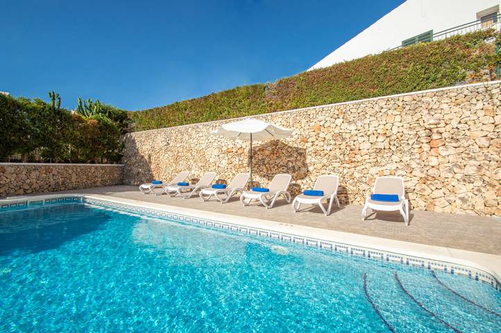 Chalet para 8 personas, con jardín y terraza en las Islas Baleares - 2