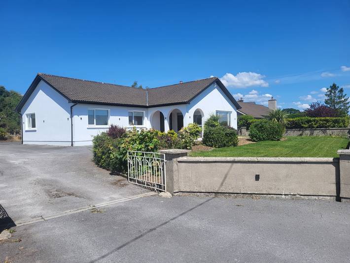 Holiday rental for 8 people, with Terrace and Garden in County Tipperary