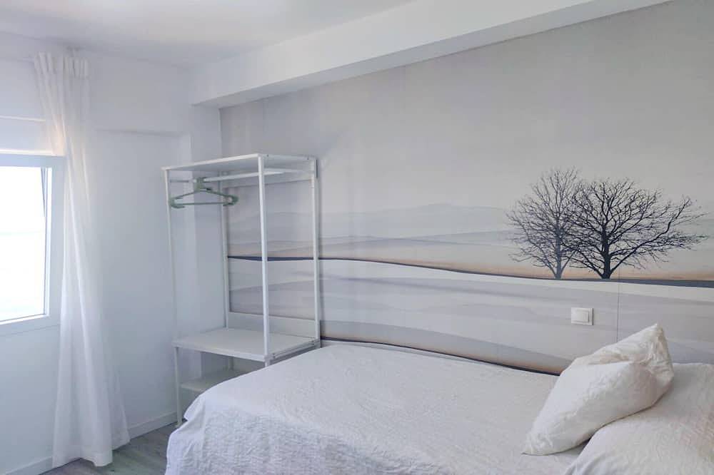 Entire apartment, Gorgeous apartment in Oropesa del Mar in Playa Morro de Gos, Oropesa del Mar