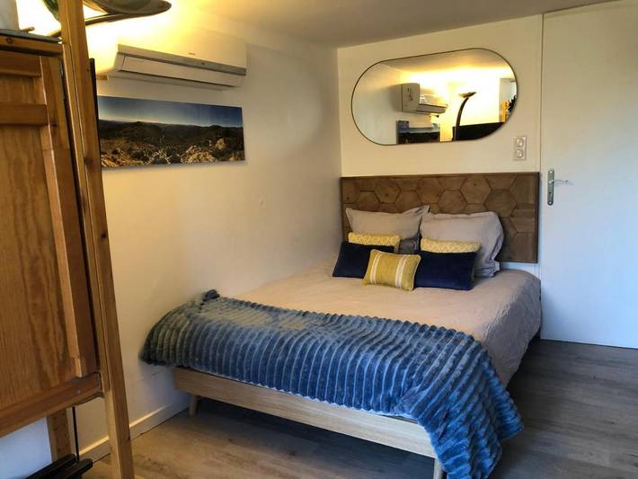 Gîte pour 2 personnes, avec terrasse et piscine à Alès - 2