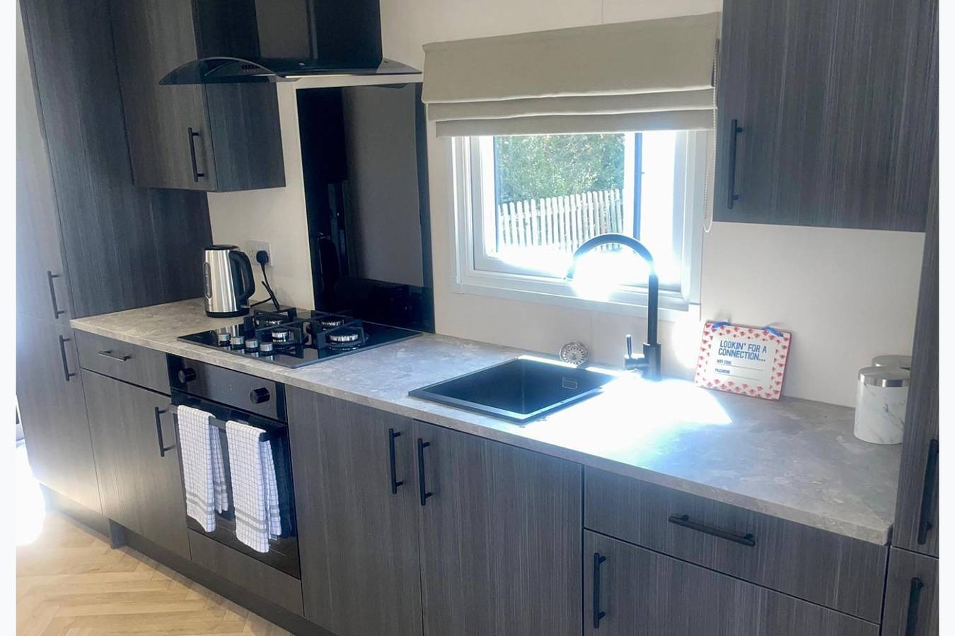 Brand new Family lodge sleeps 6 in Sherwood Forest, Nottinghamshire