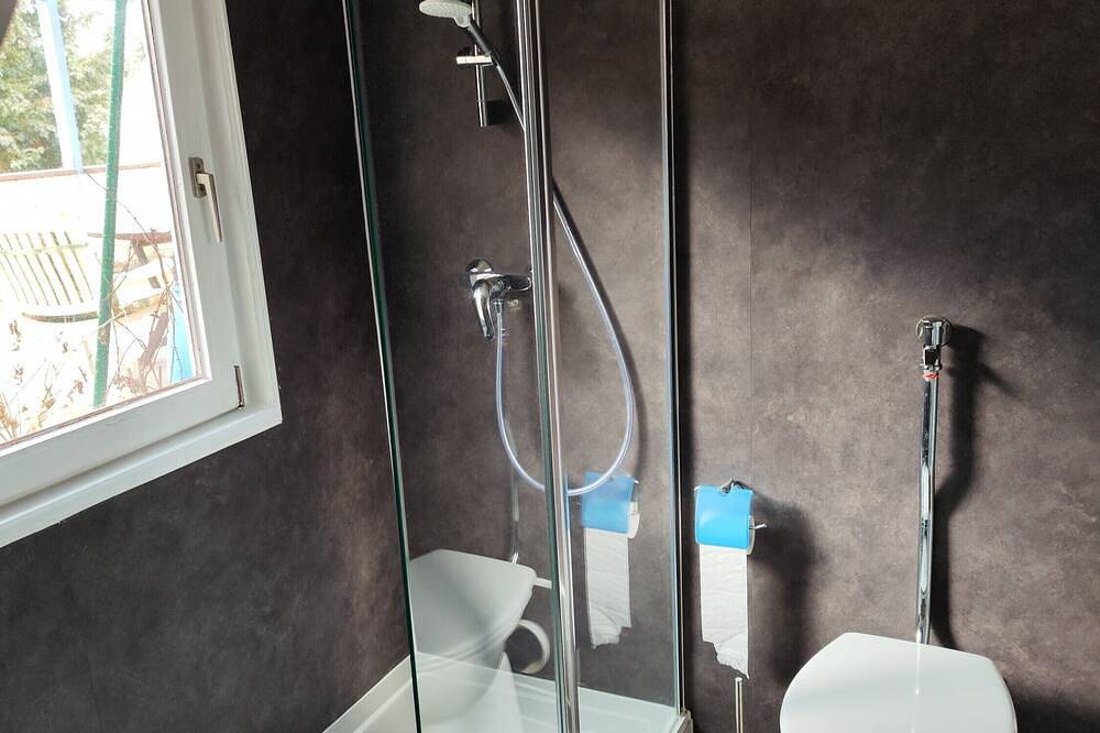 Apartamento entero, Apartamento 'Ferienunterkunft Göhlich' con balcón y Wi-Fi in Dörnigheim, Maintal