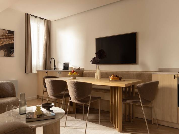 Gîte pour 8 personnes dans Gare De L Est - 2