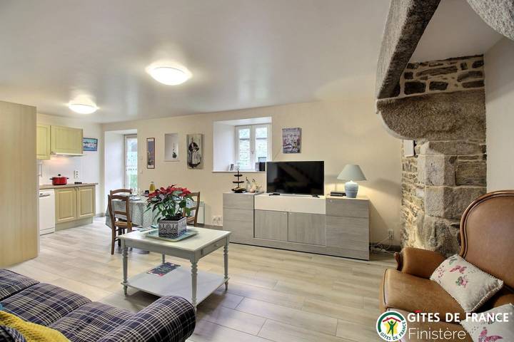 Gîte pour 4 personnes, avec terrasse et jardin à La Forêt-Fouesnant - 3