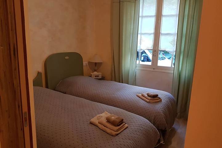 Location de vacances pour 15 personnes, avec jardin à Saint-Jean-aux-Bois - 2