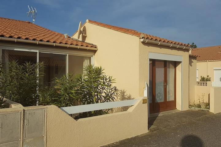 Maison de vacances pour 4 personnes, avec piscine et balcon